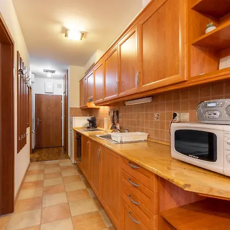 Galerius Kis Apartman By Bltn Apartment *